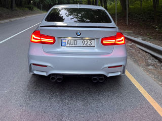 BMW 3 Series foto 5