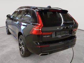 Volvo XC60 foto 2