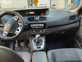 Renault Scenic foto 9