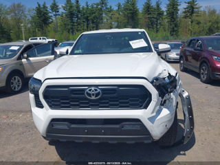 Toyota Tacoma foto 9