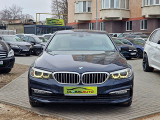 BMW 5 Series foto 3