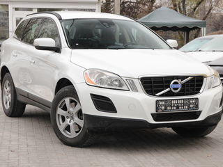 Volvo XC60 foto 3