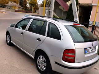 Skoda Fabia foto 3