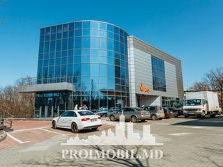 Chirie sp. comercial! bd. Dacia, prima linie, 240 mp, 4800 euro! foto 1