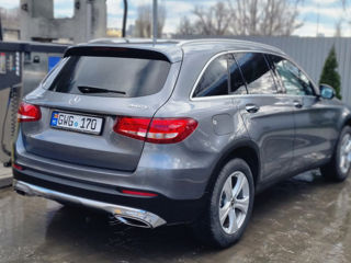 Mercedes GLC foto 2