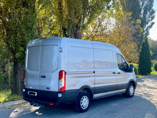 Ford Transit foto 4