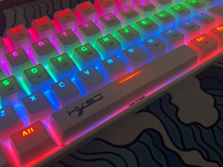 Tastatură mecanică 60%  foto 0