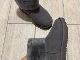 Продам UGG foto 2