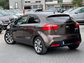 KIA Rio foto 5