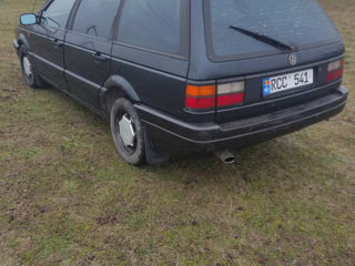 Volkswagen Passat foto 3