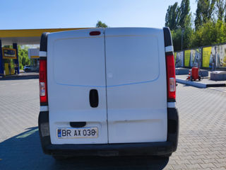 Renault Trafic foto 2