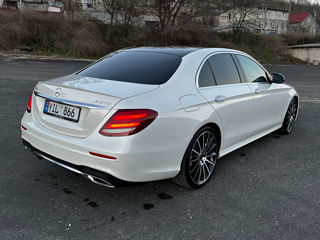 Mercedes E-Class foto 4