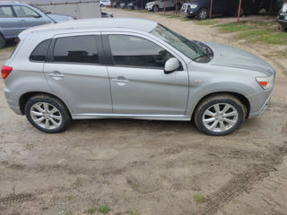 Mitsubishi Outlander foto 4