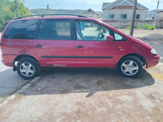 Ford Galaxy foto 7