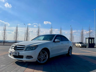 Mercedes C-Class foto 3