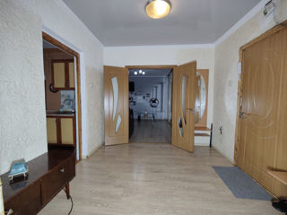 Apartament cu 4 camere, 97 m², Botanica, Chișinău foto 8