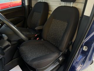 Opel Combo foto 11