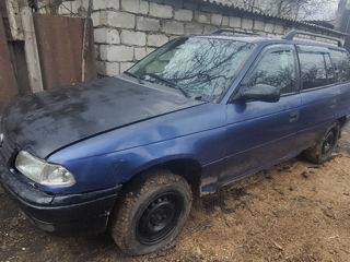 Opel Astra foto 2