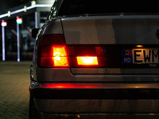 BMW 5 Series foto 8