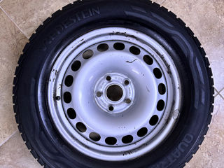 215/65 R16 Volkswagen foto 2