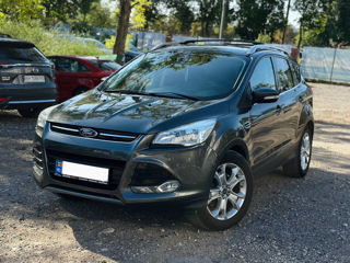 Ford Kuga foto 2