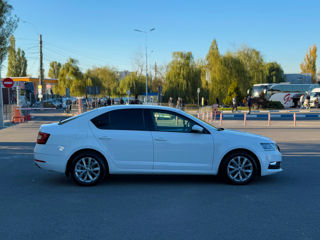 Skoda Octavia foto 4