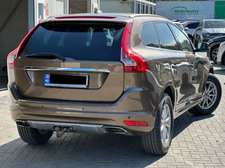 Volvo XC60 foto 3