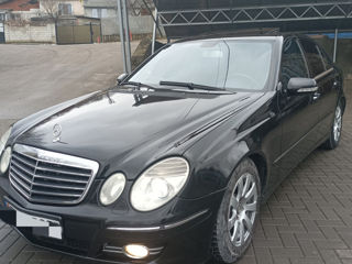 Mercedes E-Class foto 4