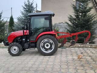 Vindem Tractor YTO ex 504c foto 2