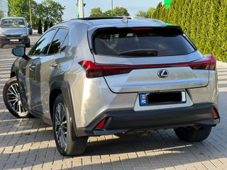 Lexus UX foto 4