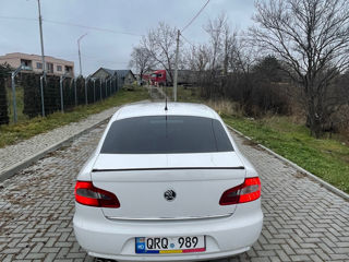 Skoda Superb foto 6