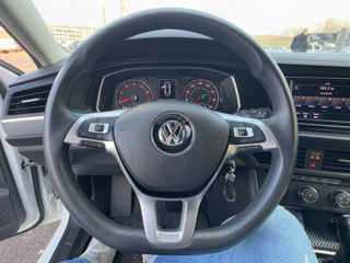 Volkswagen Jetta foto 10