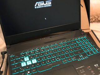 ASUS foto 2