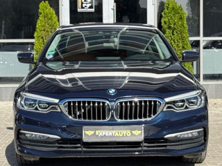 BMW 5 Series foto 2