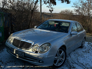 Mercedes E-Class foto 6