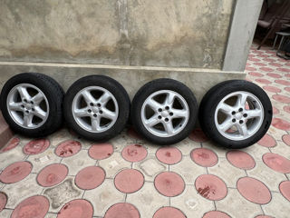 Originale de la Toyota Auris 205/60 R16 фото 1