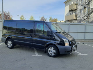 Ford Transit Lux