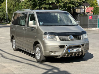 Volkswagen Transporter foto 2