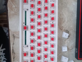 Redragon k617 rgb foto 2