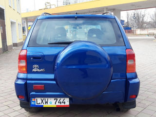 Toyota Rav 4 foto 10