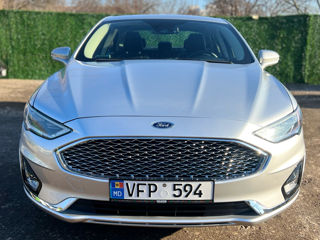 Ford Fusion foto 3