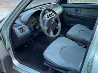 Nissan Micra foto 5