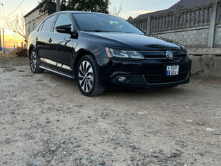 Volkswagen Jetta foto 1