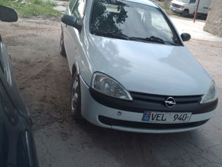 Opel Corsa foto 2