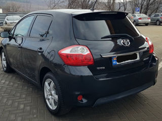 Toyota Auris foto 3