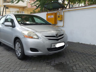 Toyota Yaris foto 5