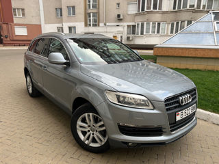 Audi Q7 foto 2