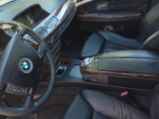 BMW 7 Series foto 10