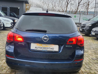 Opel Astra foto 11