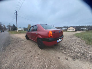 Dacia Logan foto 8